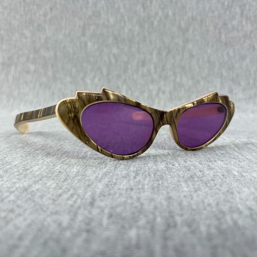 Vintage Cat Eye Sunglasses Pearlescent Plastic Womens Glam Purple Lens 40s 50s